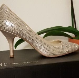 I.N.C Pointed Toe Evening Shoes.